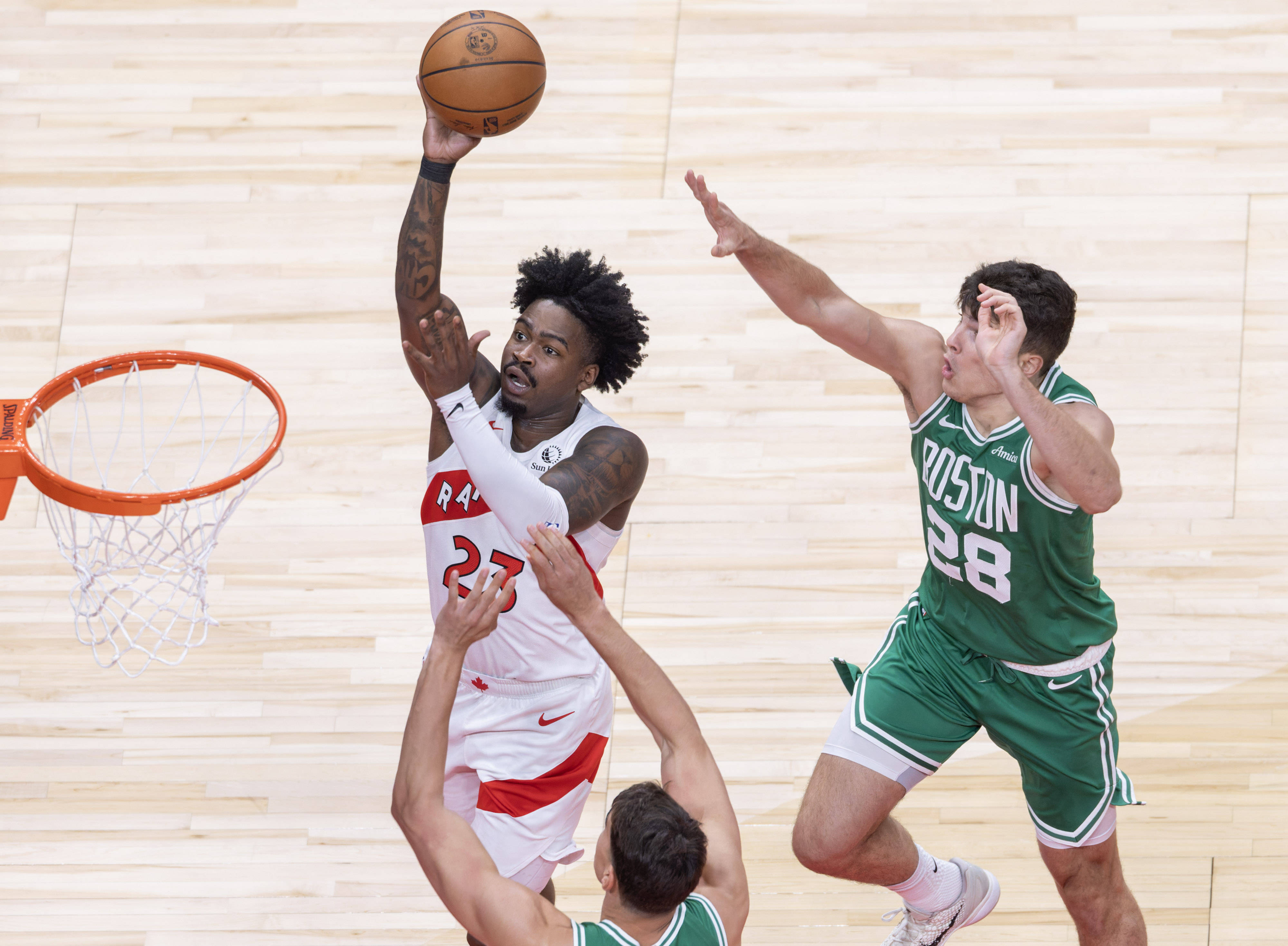 NBA常规赛赛程吃紧;波士顿凯尔特人转会期刷新队史纪录;管理层满意;年轻球员得到机会的简单介绍 NBA常规赛赛程吃紧;波士顿凯尔特人转会期刷新队史纪录;管理层满意;年轻球员得到机会的简单介绍