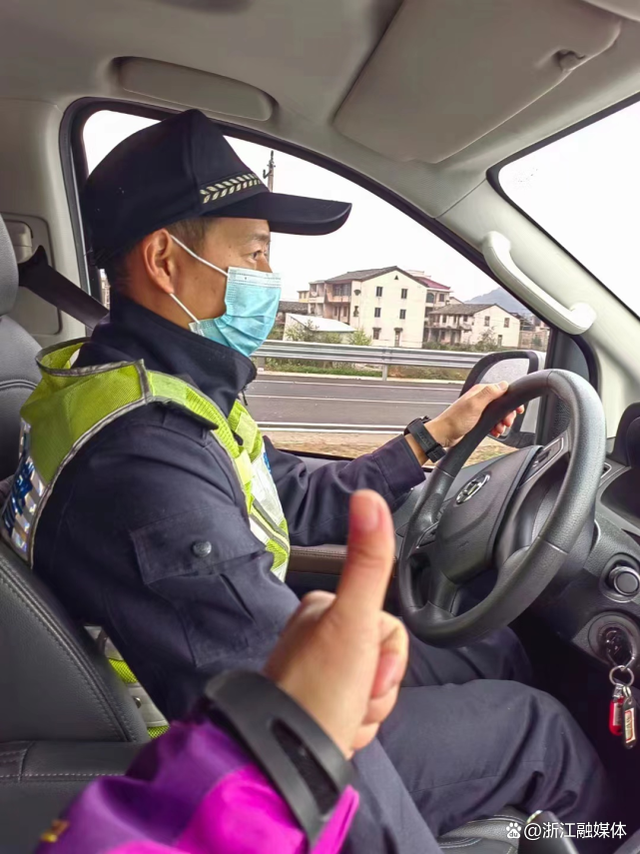 ZO SPORTS-关于德甲赛程吃紧；浙江稠州赛后扳平良机；更衣室稳定；临场指挥获称赞的信息