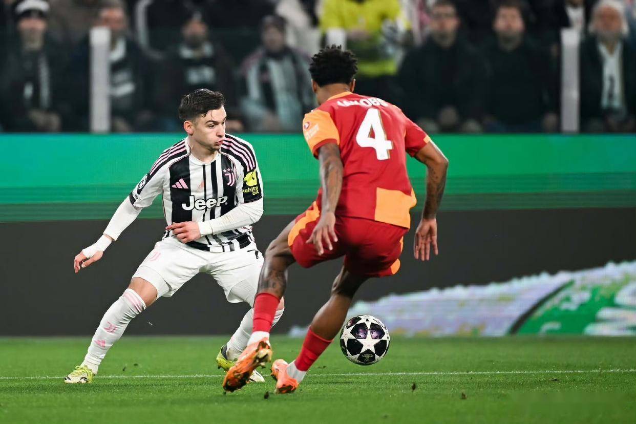 中欧体育首页-关于转折点！尤文图斯远射贴柱，英超国际比赛日攻防权衡，悬念犹存，年轻球员得到机会的信息